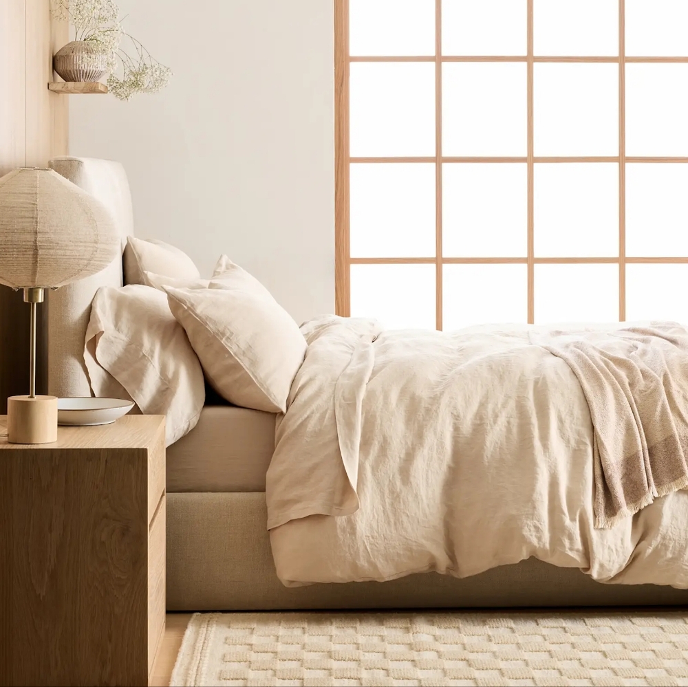 Quince Cream and Tan Linen Duvet Cover Set